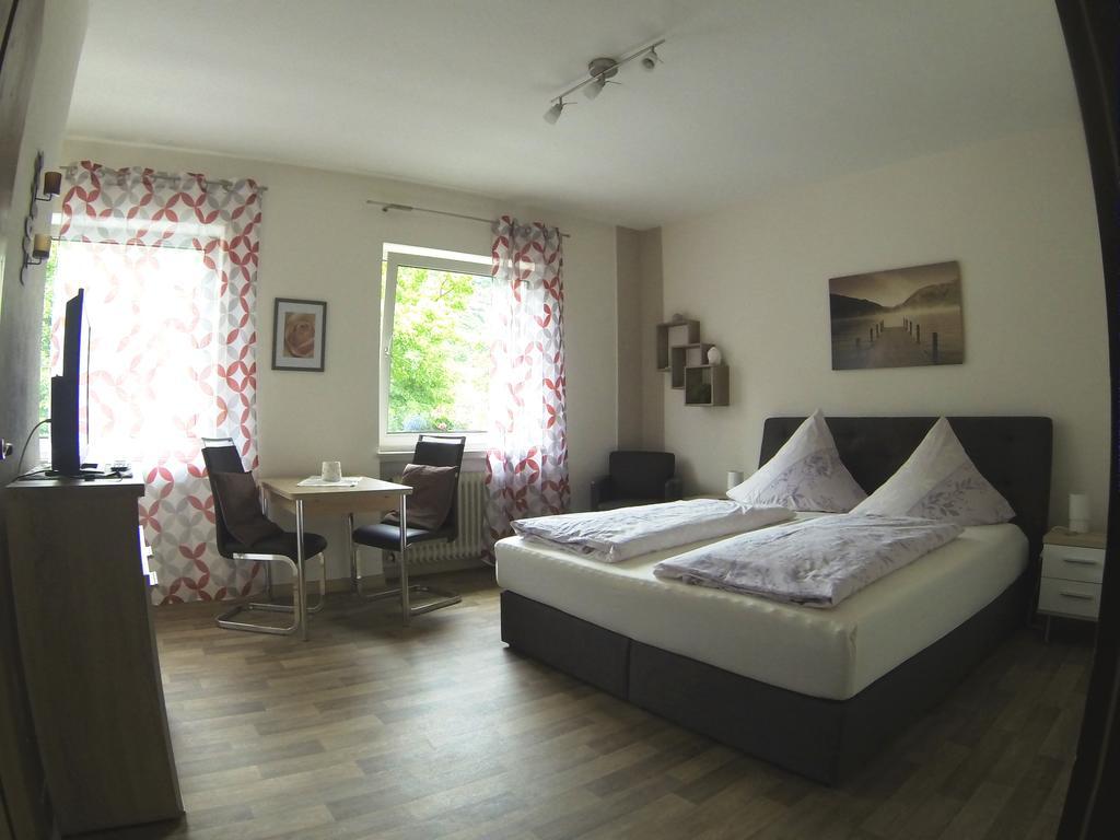 Pension Dapper Кохем Экстерьер фото